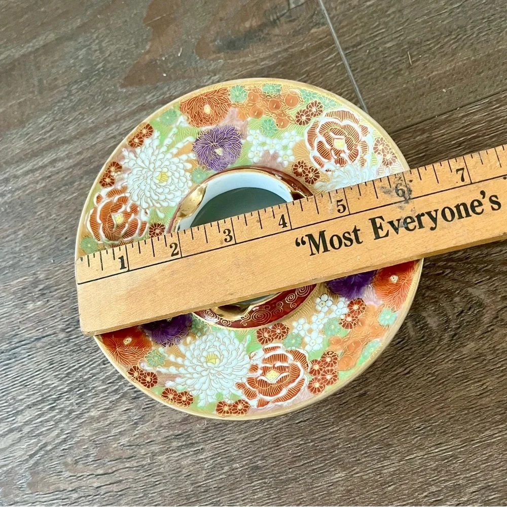 Vintage Chinese Hand Painted Floral Ceramic Ashtray